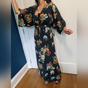 NWT Bacio Green Kimono Dress Sz M/L